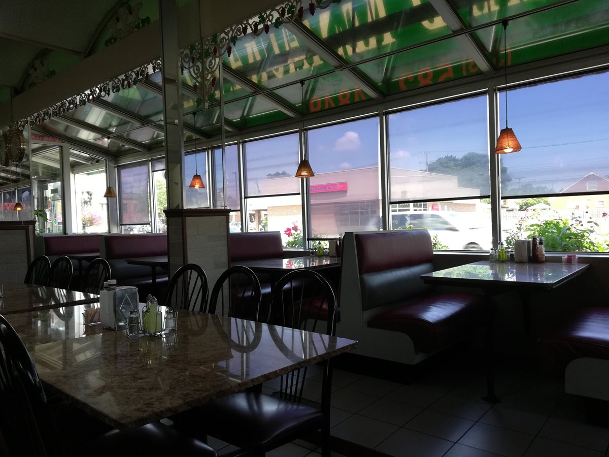 Cedarland Restaurant